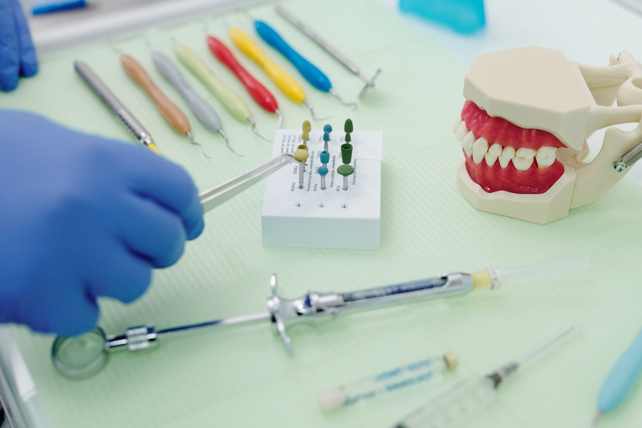 ▷▷ Tipos de Cementos dentales: Para qué sirve cada uno