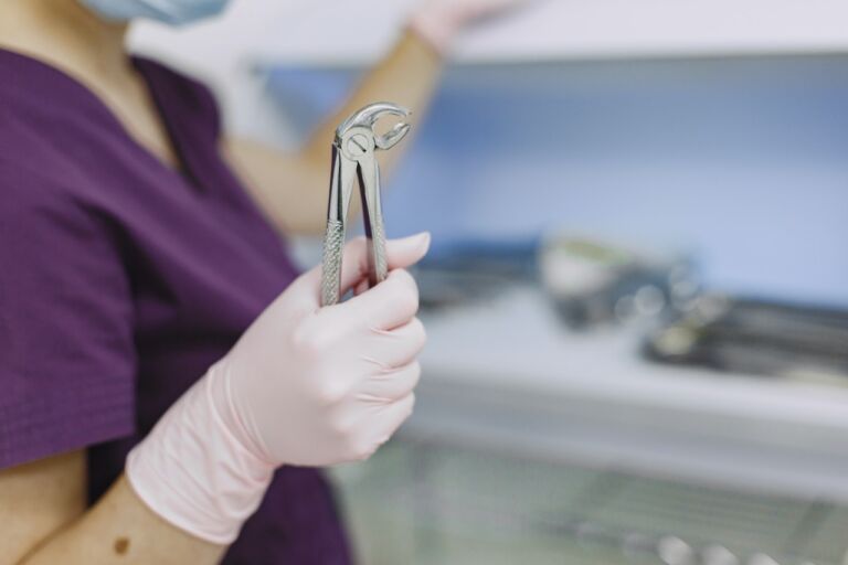 Forceps Dentales