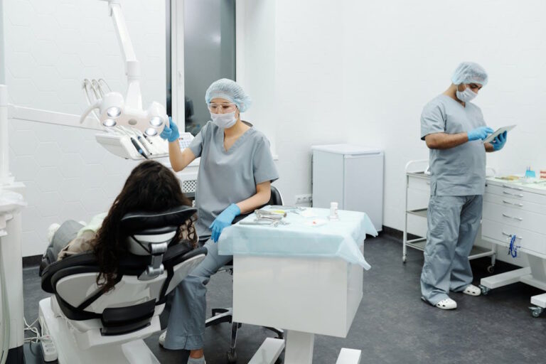 Como montar una clínica dental